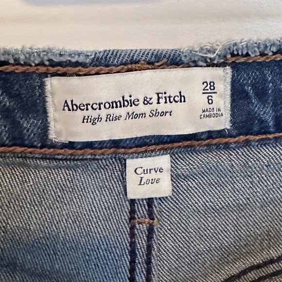 Abercrombie & Fitch High Rise Mom Short, Curve Love, Women’s 6/28 - Picture 3 of 3
